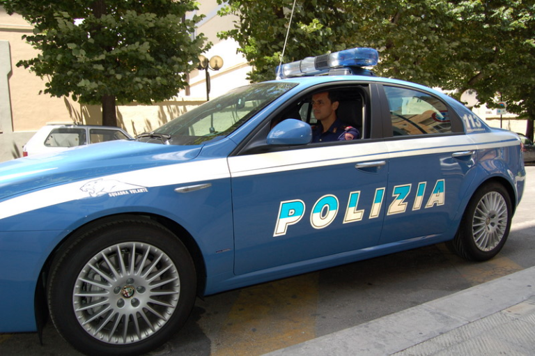 auto polizia