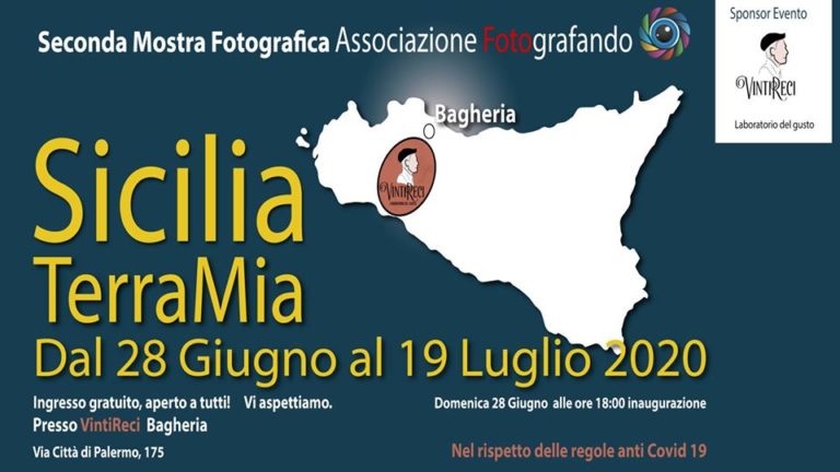 mostra fotografando