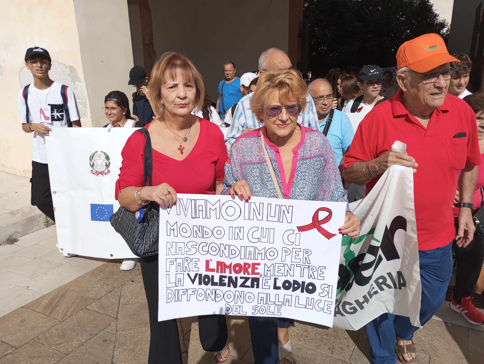 Bagheria. Corteo Contro La Violenza Sulle Donne. Momento Di Riflessione ...