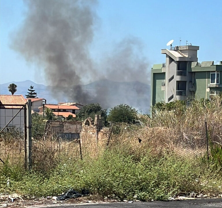 incendio contrada monaco